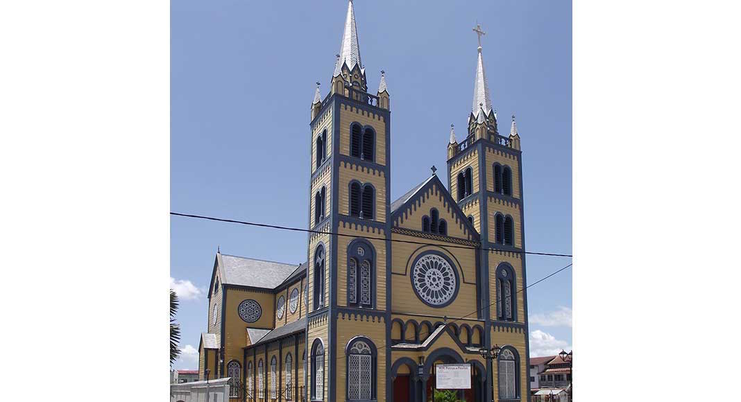 catedral san pedro y san pablo